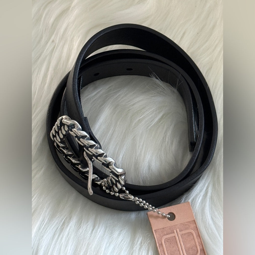 🇨🇦 Brave Leather Collection - Adesina