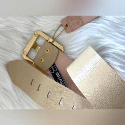 🇨🇦 Brave Leather Collection - tan Patent Leather w gold Accent MAKANI