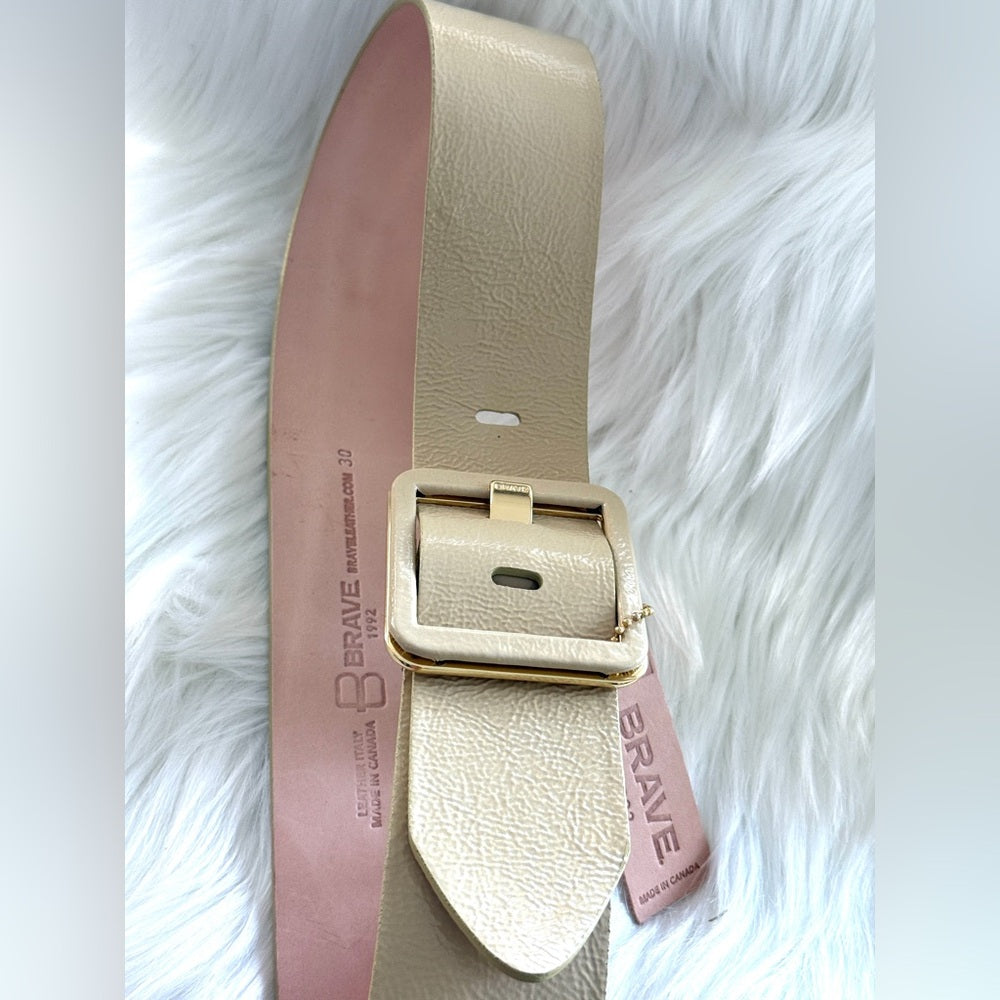 🇨🇦 Brave Leather Collection - tan Patent Leather w gold Accent MAKANI