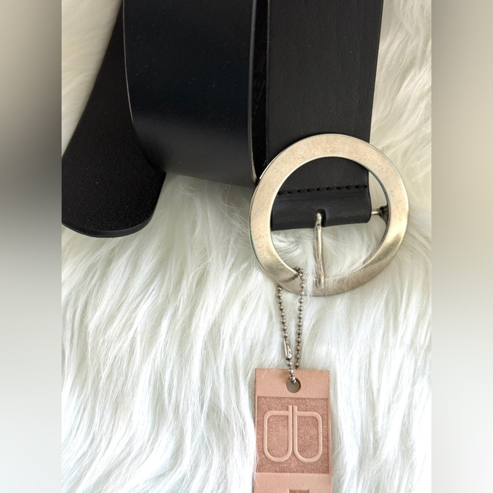 🇨🇦 Brave Leather Collection - Black Leather w SILVER buckle TAMSIN