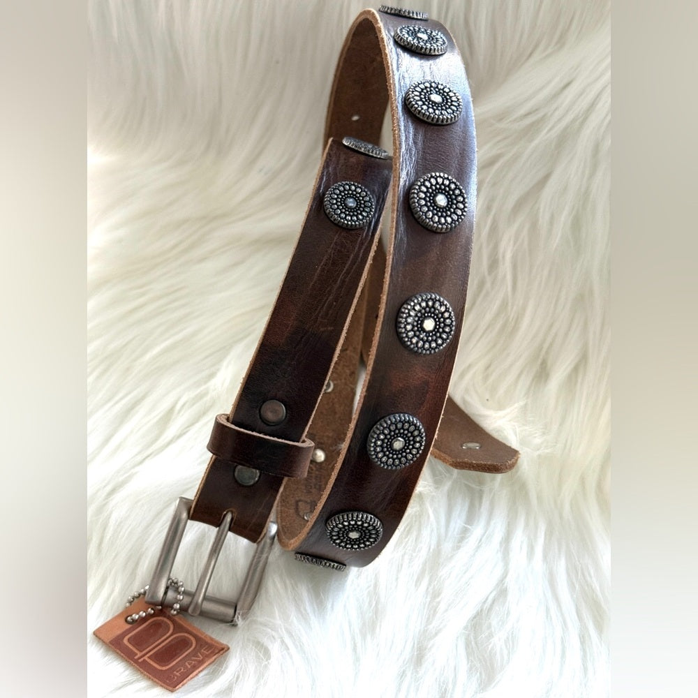 🇨🇦 Brave Leather Collection - Brown Leather w brushed SILVER buckle BELLSIE