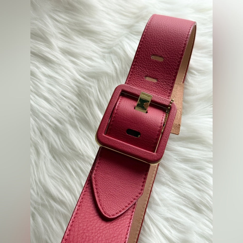 🇨🇦 Brave Leather Collection - Red Ruby Leather w Gold Accent MAKANI