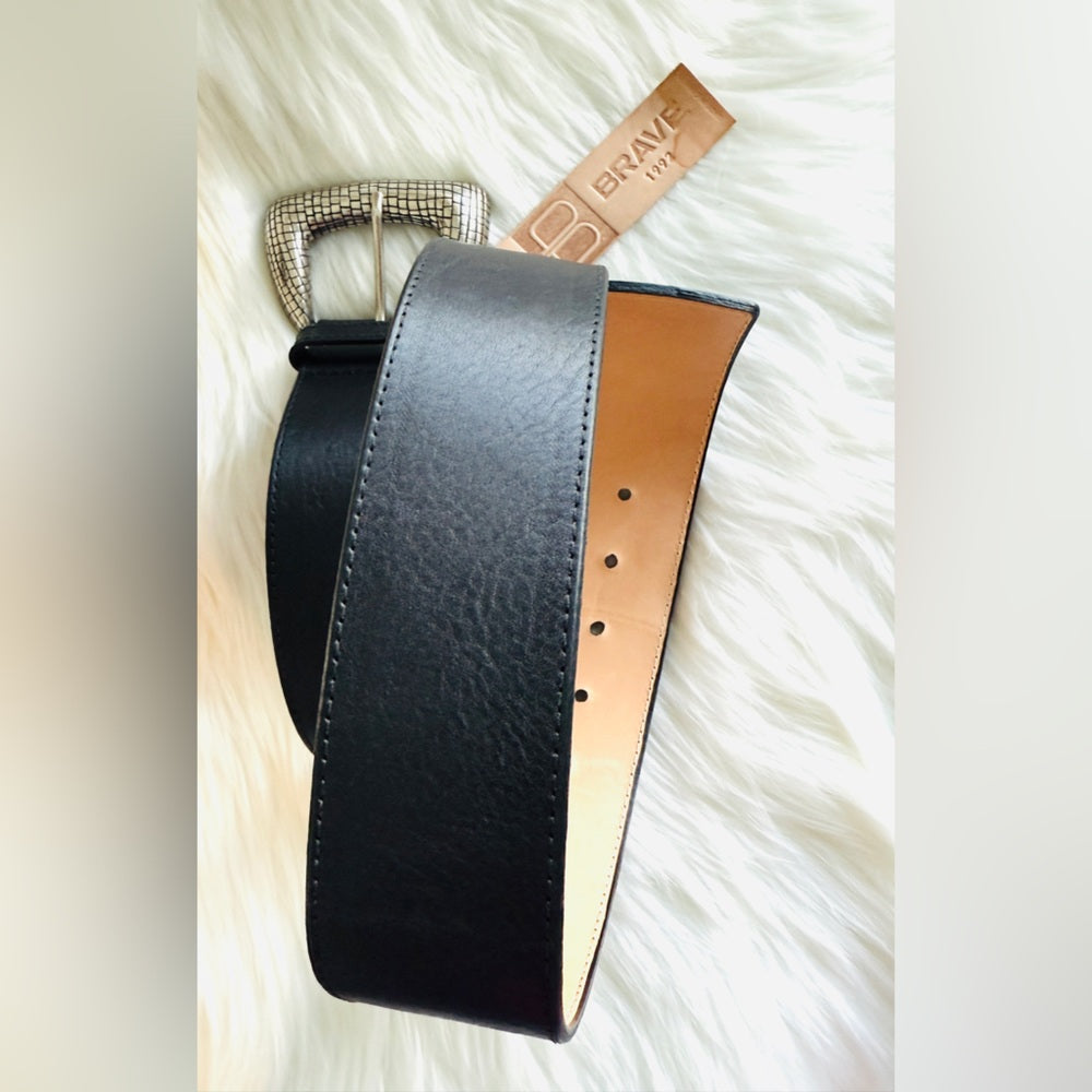 BRAVE Leather - Black Vachetta - Silver - WIHELMINA