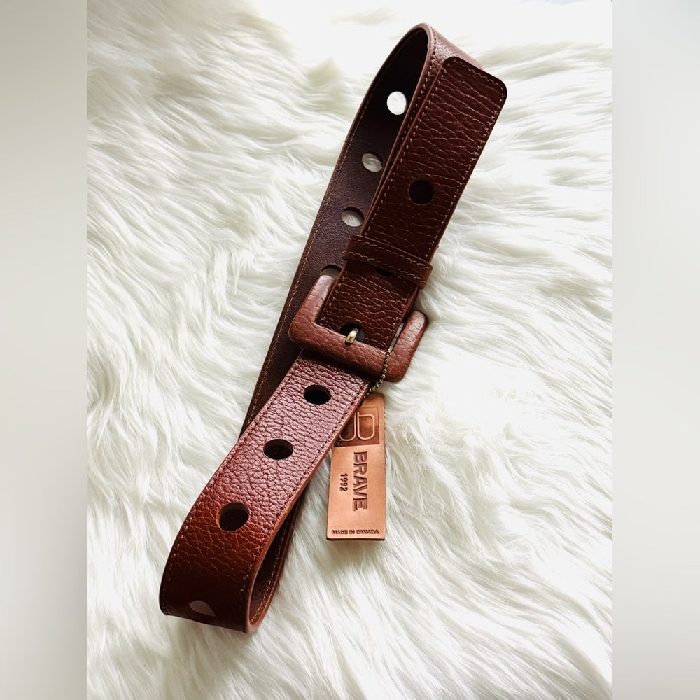 BRAVE Leather - Brown Stitch - YARUS COGNAC SHRUNKEN