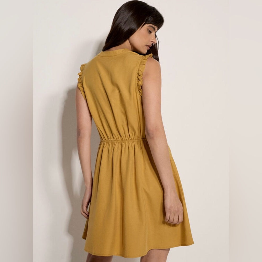 APRICOT 🍑 - Ruffle Button Down Dress