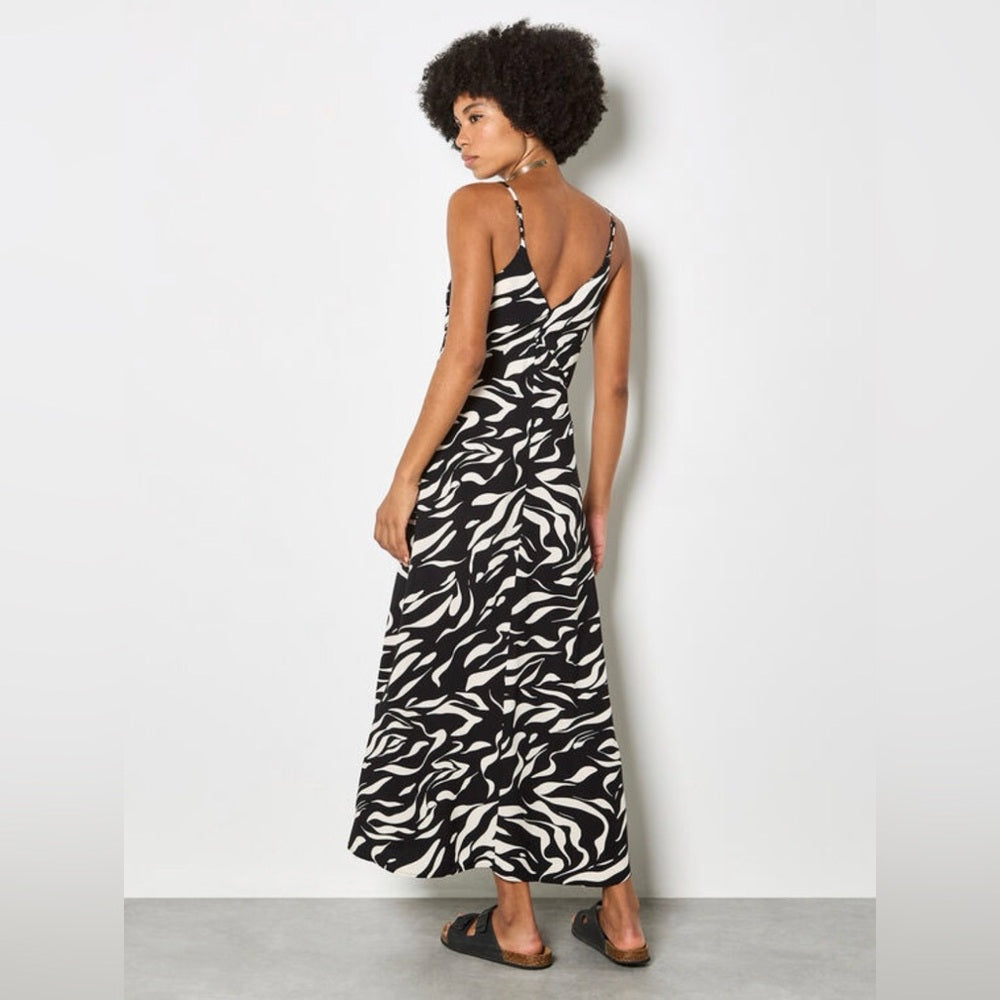 APRICOT 🍑 - Animal Print Cami Dress