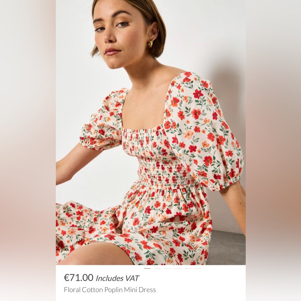 APRICOT 🍑- Floral Puff Sleeve Dress