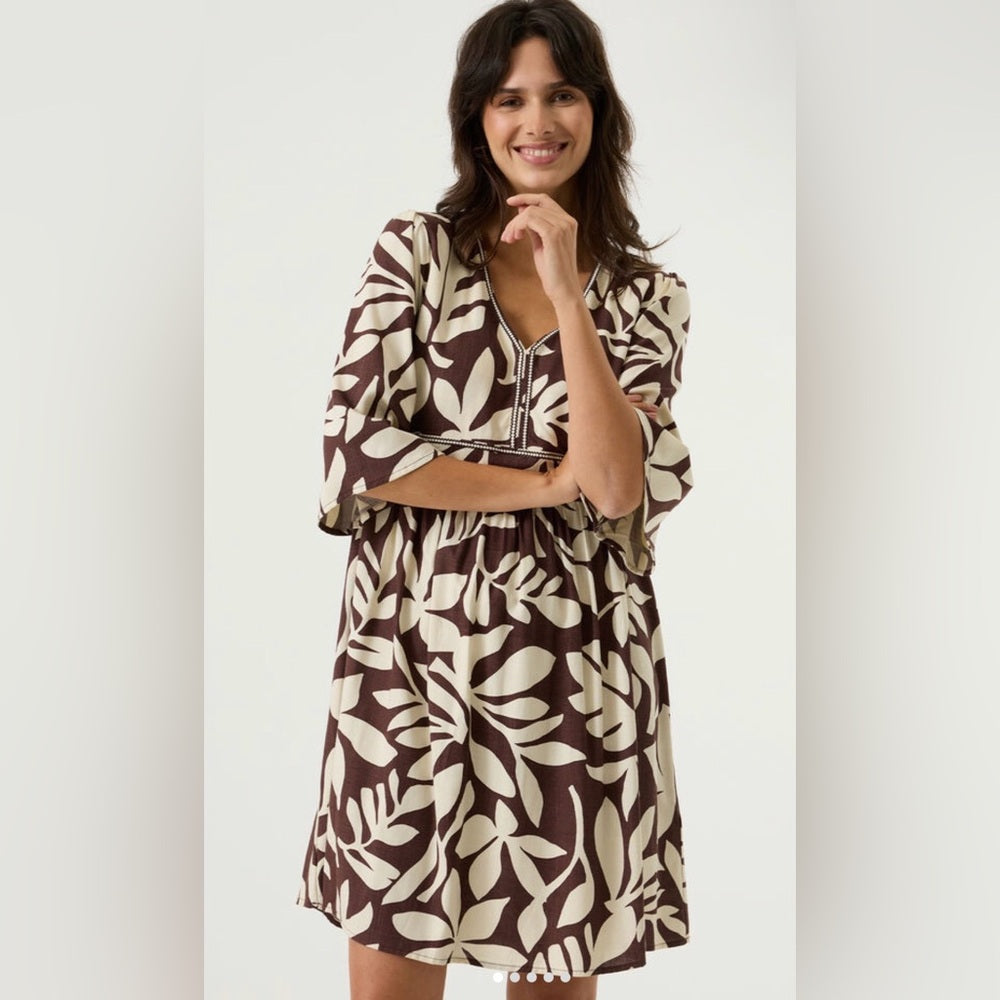 GARCIA - Brown and Cream Leaf Print Dress