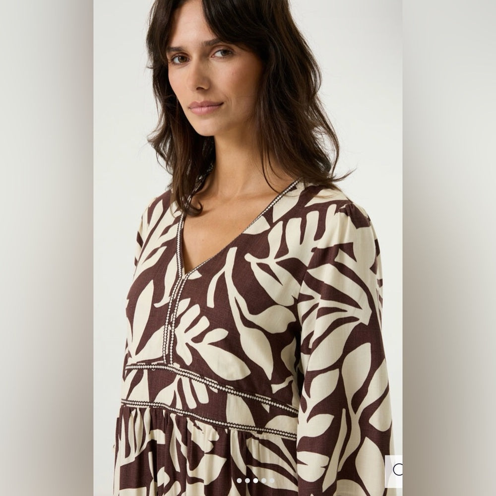GARCIA - Brown and Cream Leaf Print Dress