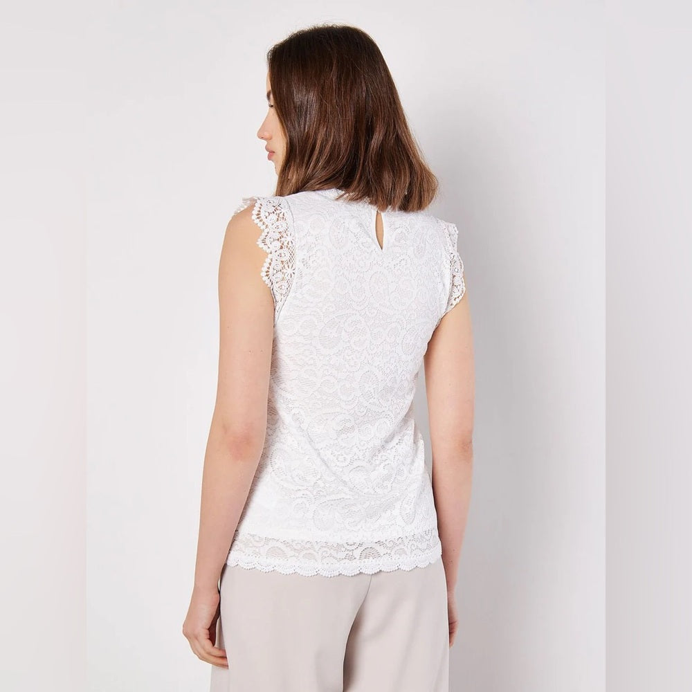 APRICOT 🍑 Lace Flutter Sleeve- White