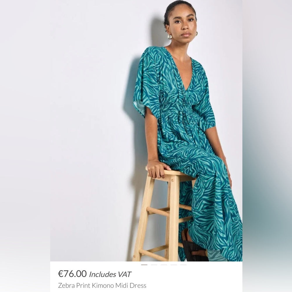 APRICOT Teal Zebra-Print Maxi Dress