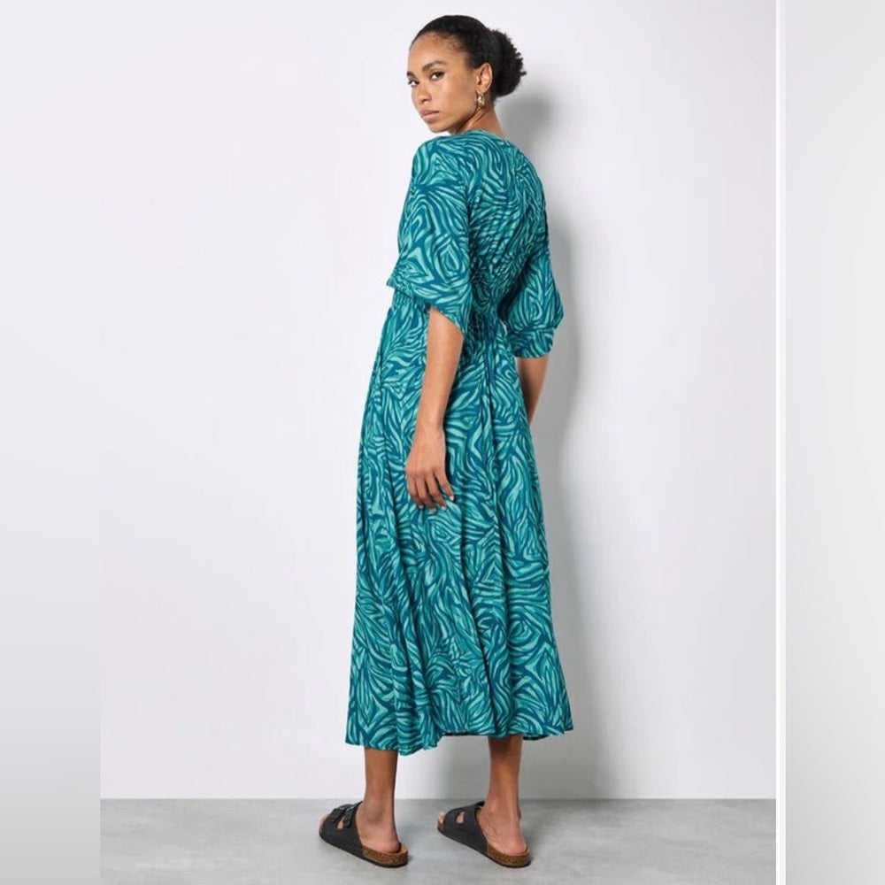 APRICOT Teal Zebra-Print Maxi Dress
