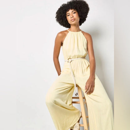 APRICOT 🍑- Women’s Halter Neck Wide-Leg Jumpsuit — Cream