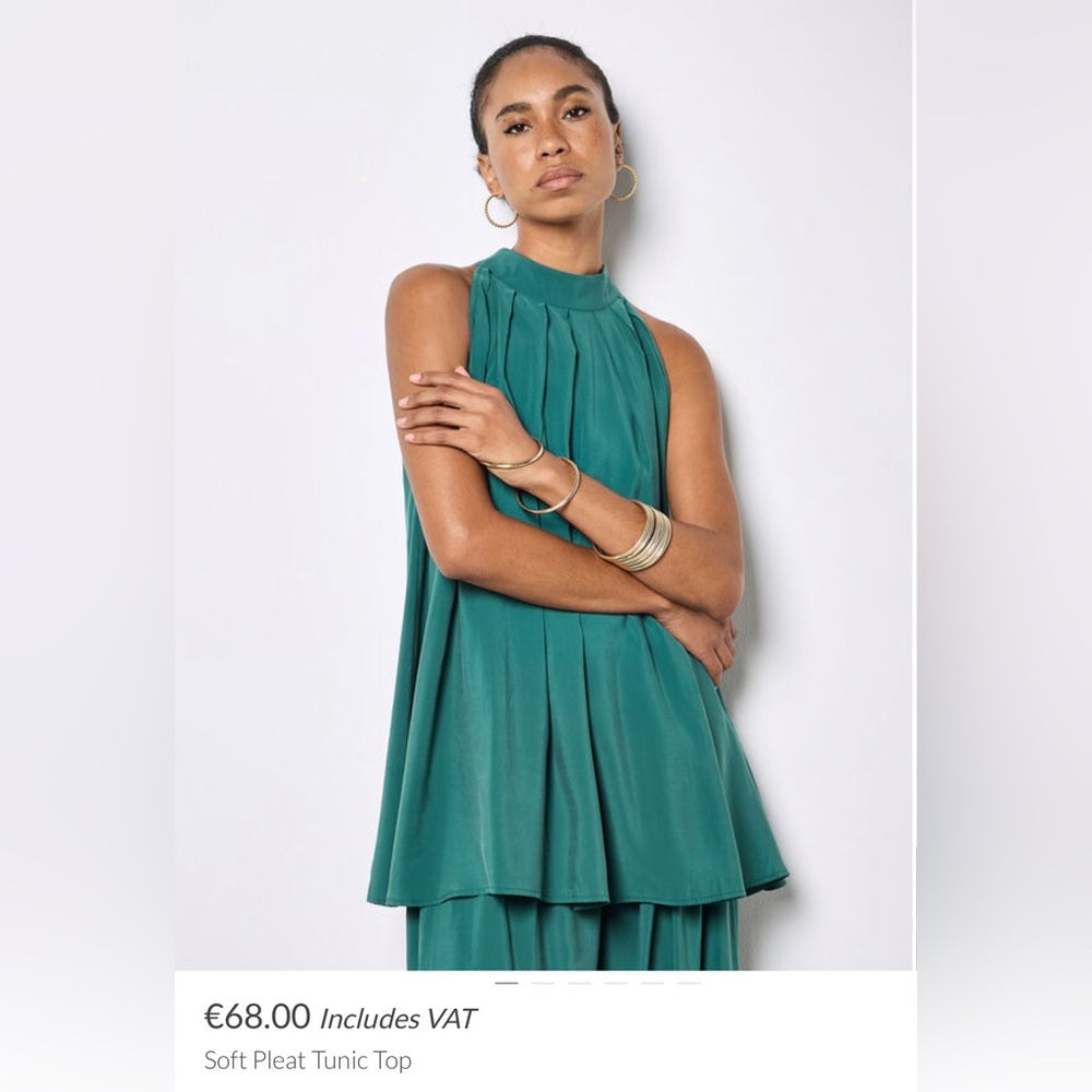 APRICOT 🍑 - Sleeveless Teal Pleated Swing Top