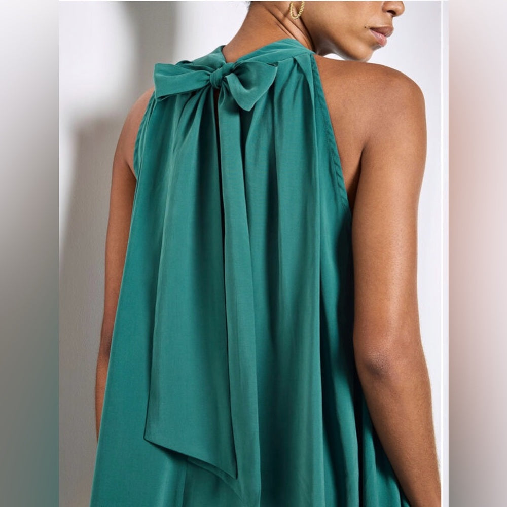 APRICOT 🍑 - Sleeveless Teal Pleated Swing Top