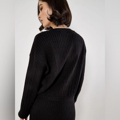 APRICOT 🍑- Black Ribbed Knit Midi Skirt