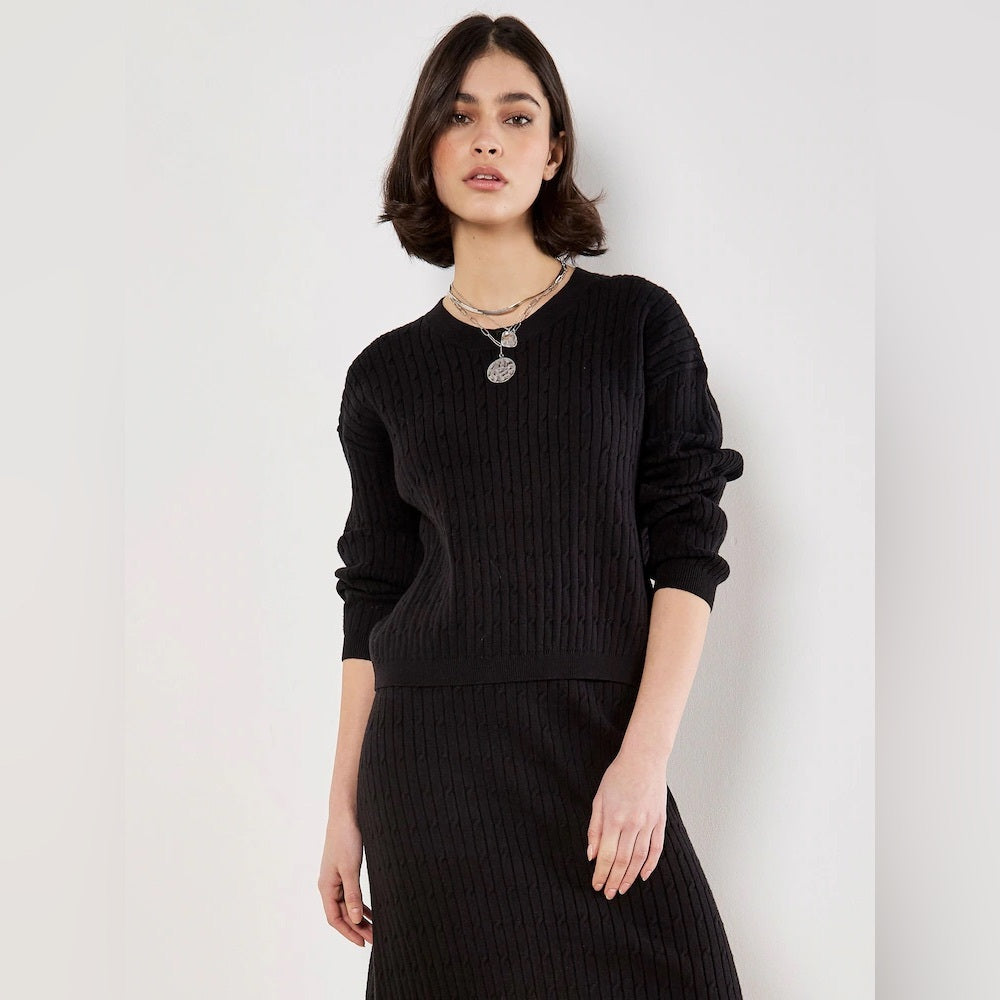 APRICOT 🍑- Black Cable-Knit Crewneck Batwing Sweater