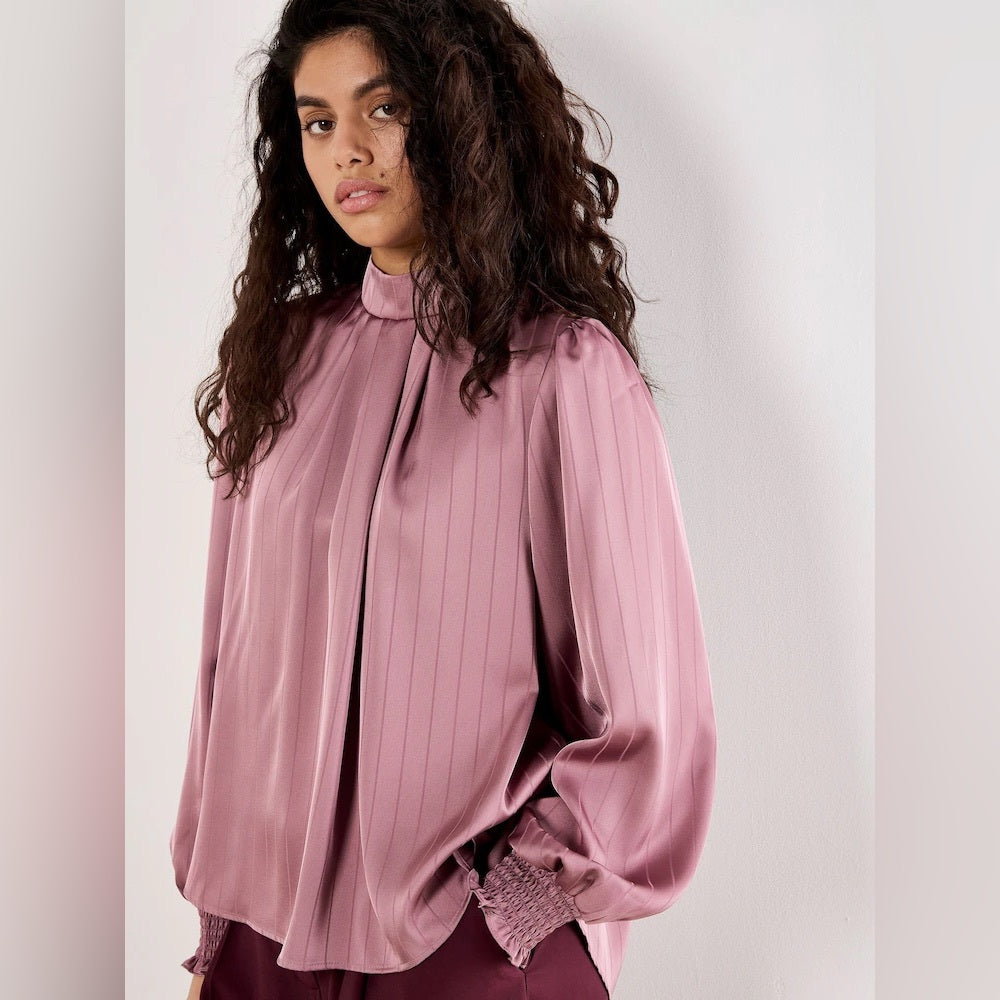 APRICOT 🍑- Satin Self-Stripe Tie Back Top