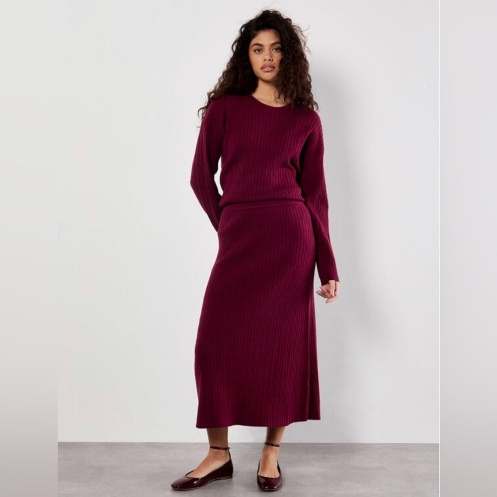 APRICOT 🍑- Burgundy Ribbed Knit Midi Skirt