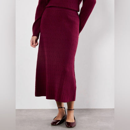 APRICOT 🍑- Burgundy Ribbed Knit Midi Skirt