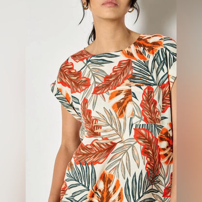 Apricot 🍑  - Patterned Top