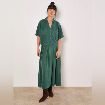 Apricot 🍑 - Green Button-Front top Set -