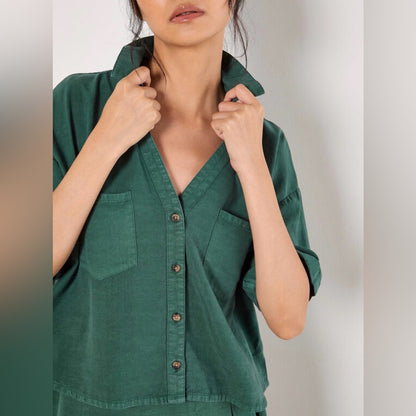 Apricot 🍑 - Green Button-Front top Set -