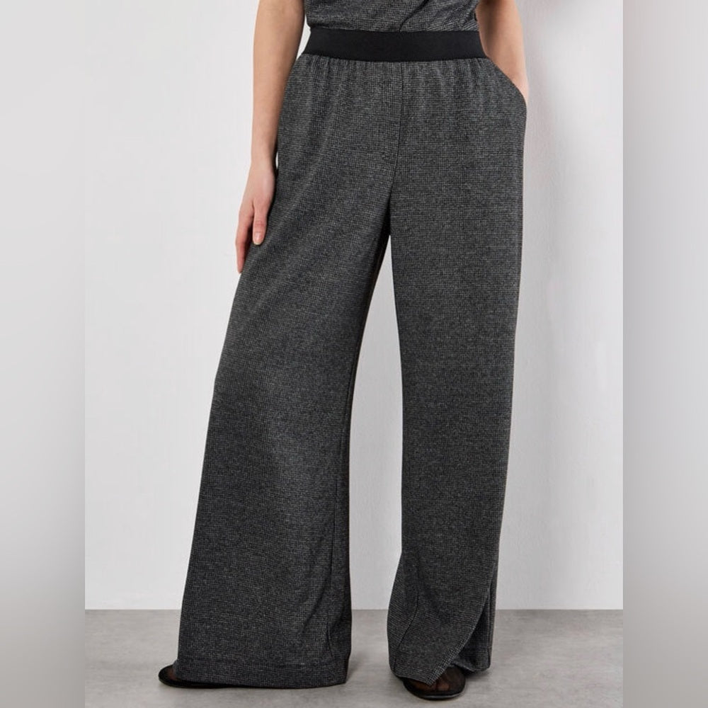 Apricot 🍑 Mini Houndstooth Wide-Leg Knit Pants in Stone