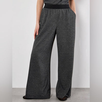 Apricot 🍑 Mini Houndstooth Wide-Leg Knit Pants in Stone