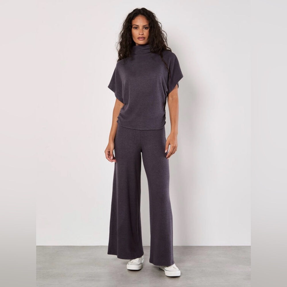 APRICOT 🍑- Soft! Wide-Leg Knit Drawstring Pants - Grey