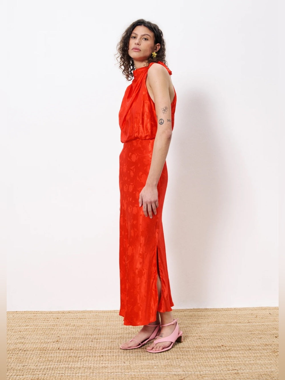 FRNCH 🇫🇷 - NELCIE RED DRESS