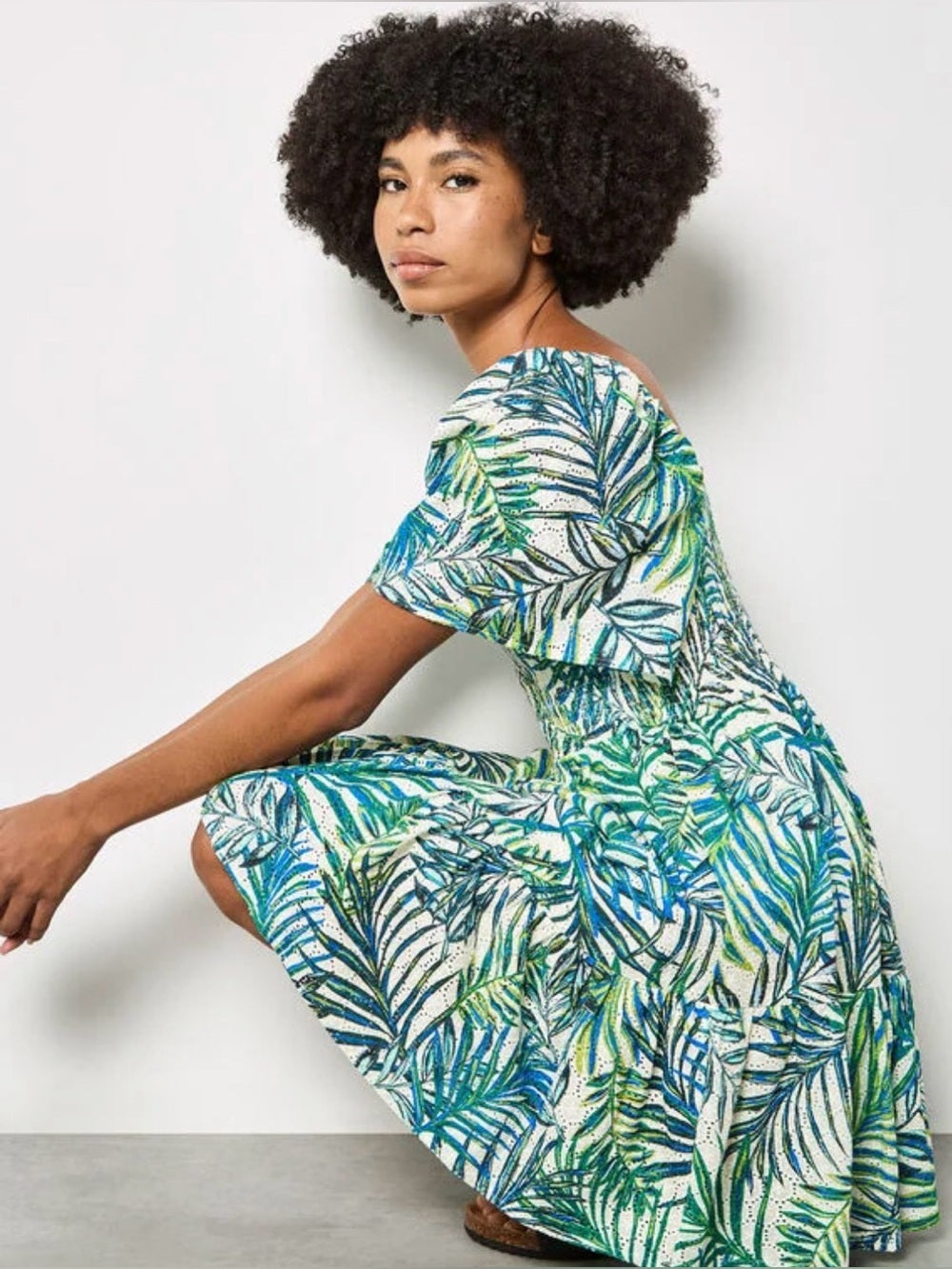 APRICOT 🍑- Tropical Leaf Print Midi Dress in Green & Blue