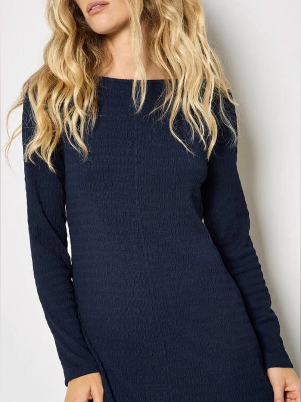 Apricot 🍑- Women’s Textured Navy Midi Dress