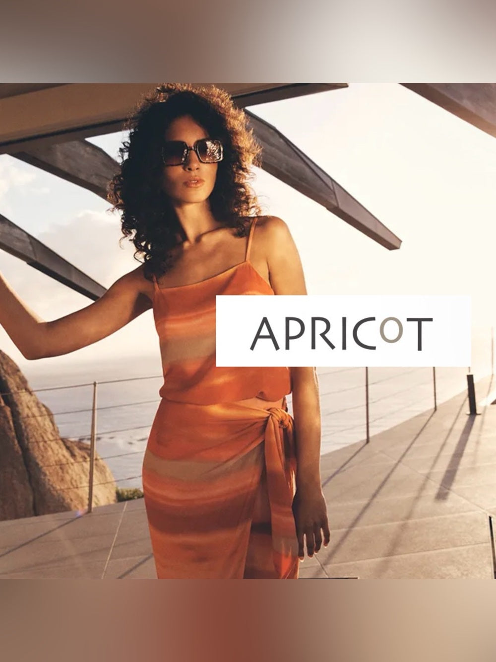 🚨 APRICOT Notification 🚨 - Euro Fashions ✨ Unlisted